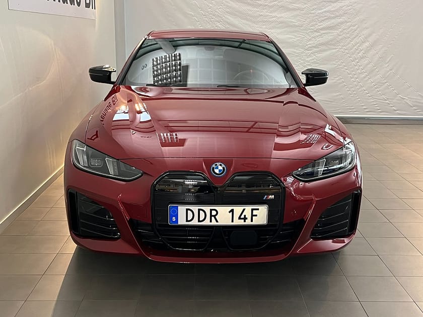Bild 2 av BMW i4 M60 xDrive Gran Coupé Fully Charged H/K Drag ParkAssist Rattvärme