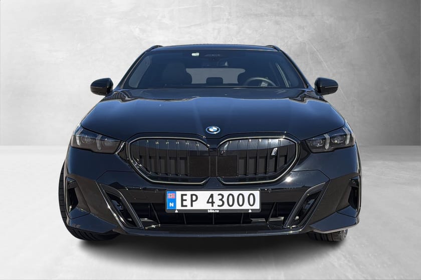 Bilde 3 av BMW i5 xDrive40 Touring Fully Charged,Travel, M-Sport PRO, Komf seter, 21",B&W