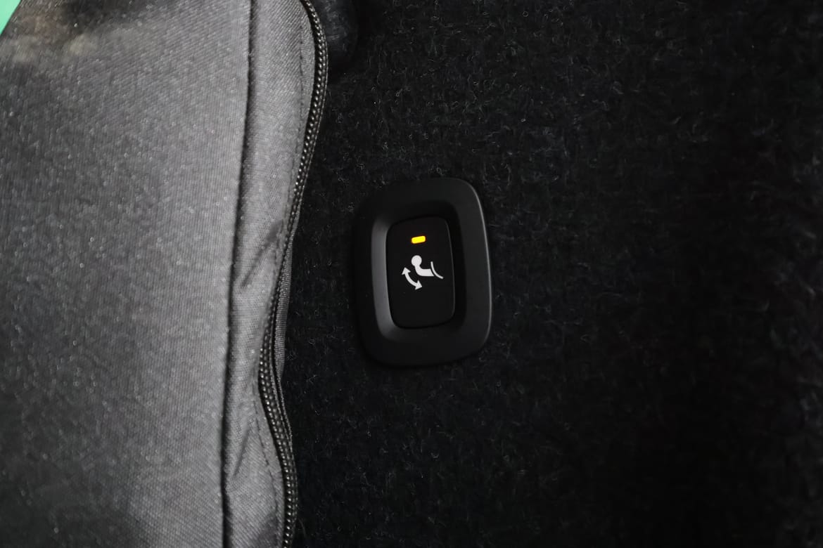 Volvo XC40 2025 - miniatyr 16