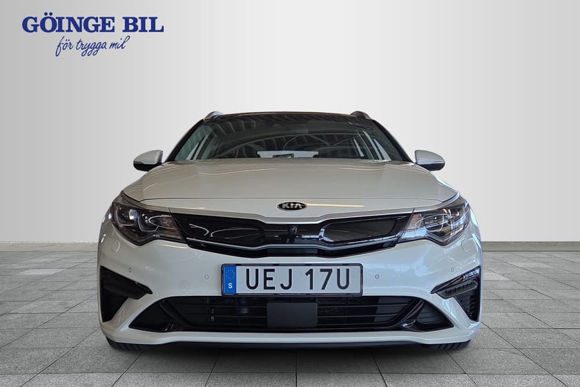 Bild 3 av Kia Optima Sport Wagon Plug-in Hybrid Plus 2 Drag/ 360/ Panorama/ Navi
