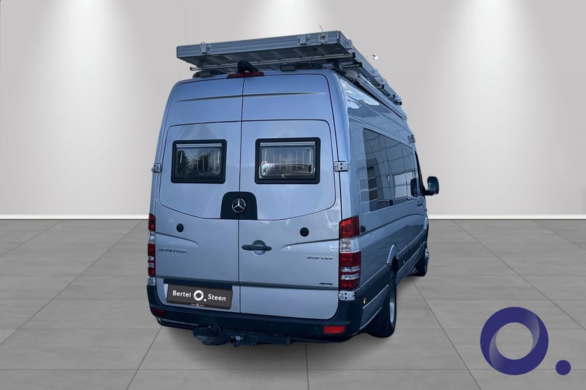 Bilde 4 av Mercedes-Benz Sprinter 519 BlueTEC 4MATIC Varebil 519/43L KA S2, Bobil/Jaktbil, 6 hundebur, Alt utstyr!