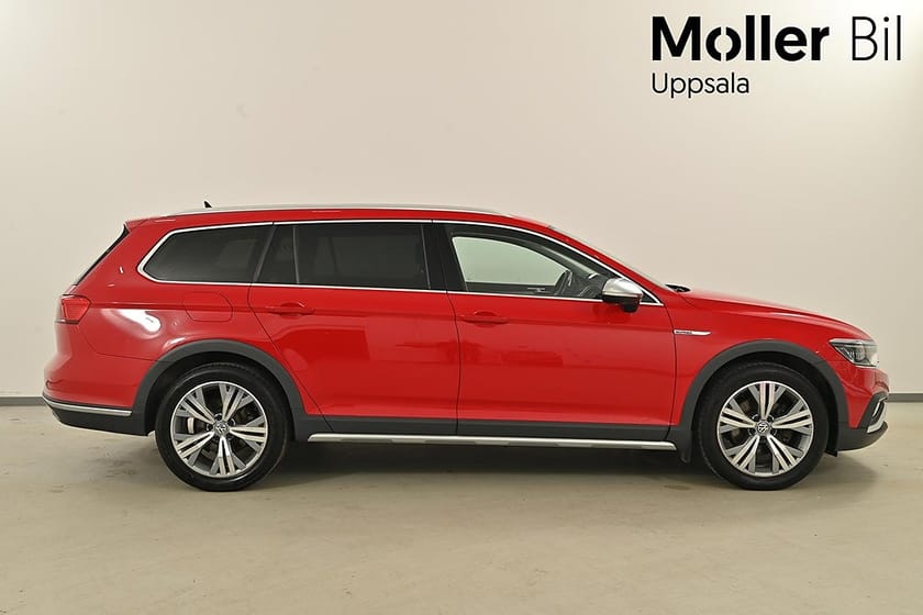 Bild 2 av Volkswagen Passat Alltrack 2.0 TDI 190hk, Drag, Värm, Kamera