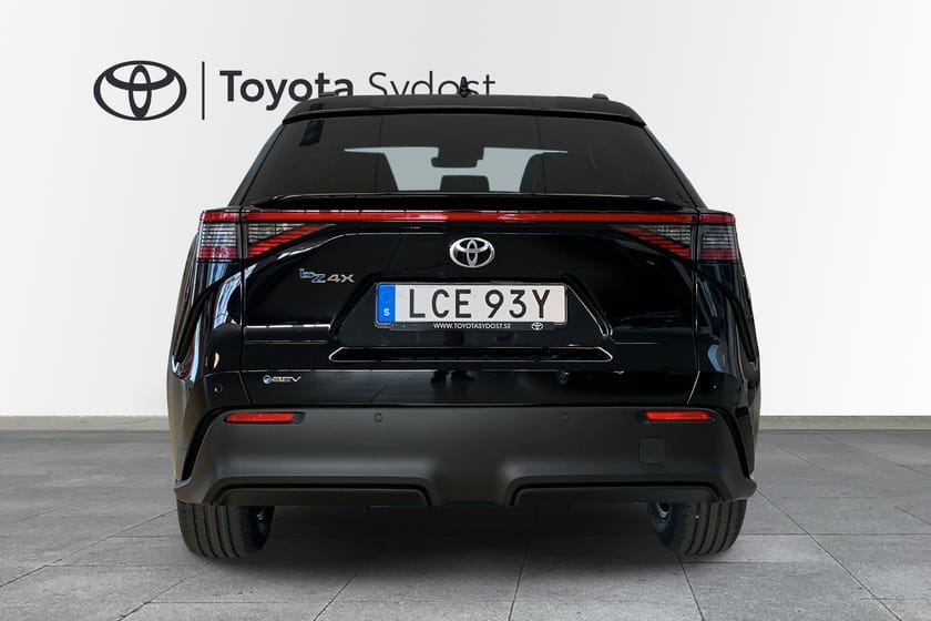 Bild 4 av Toyota bZ4X 224hk Navi Rattvärme 360 kamera  Elbagagelucka