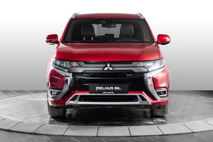 Bilde 2 av Mitsubishi Outlander PHEV 2,4 Instyle+ 4x4 Aut | Krok | Skinn |