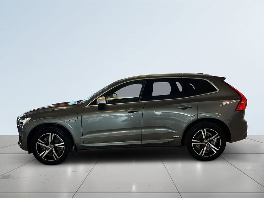 Bild 4 av Volvo XC60 T8 Twin Engine AWD R-Design Panorama Orrefors Drag S&V