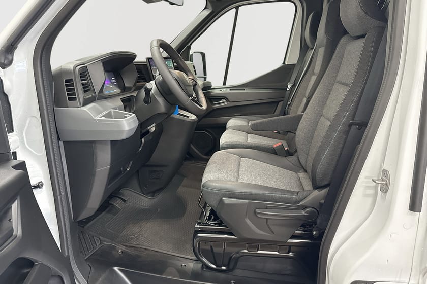 Bild 4 av Renault Master E-Tech 87kWh Skåp L2H2