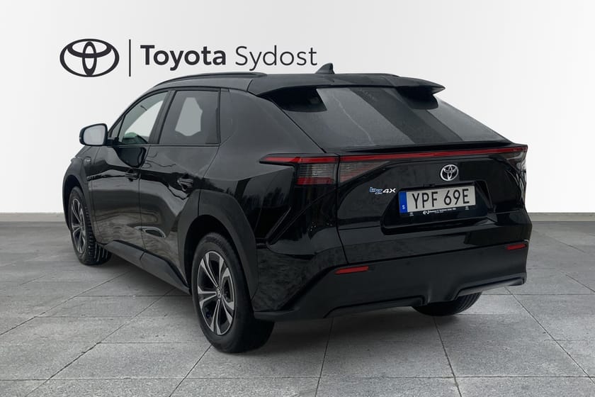 Bild 5 av Toyota bZ4X 71.4 kWh FWD Style 204 hk