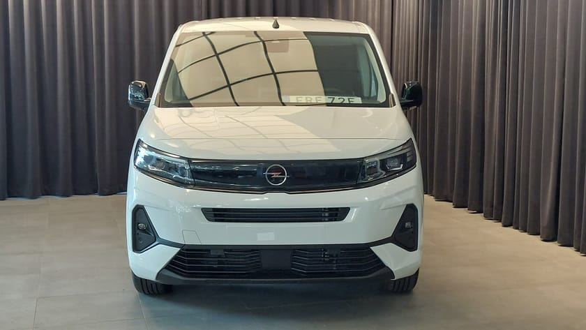 Bild 4 av Opel Combo Van L2 Elite/Facelift/L2 (Lång)/Drag&Värm/Frileverans