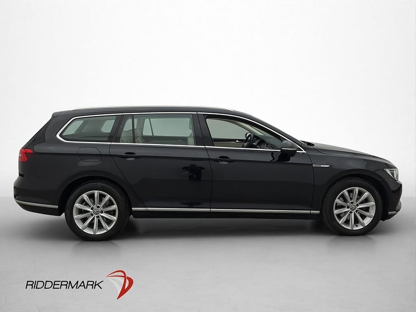 Bild 4 av Volkswagen Passat Sportscombi 2.0 TDI 4M GT Pano Drag Kamera Halvskinn