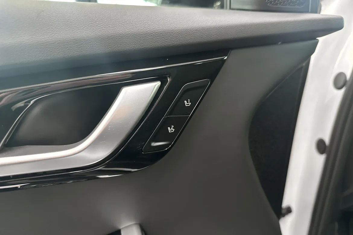 picture of a car