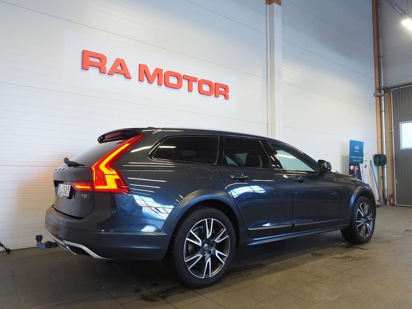 Bild 5 av Volvo V90 Cross Country T5 AWD 254hk Inscription Pro | Drag |Kamera | Navi |