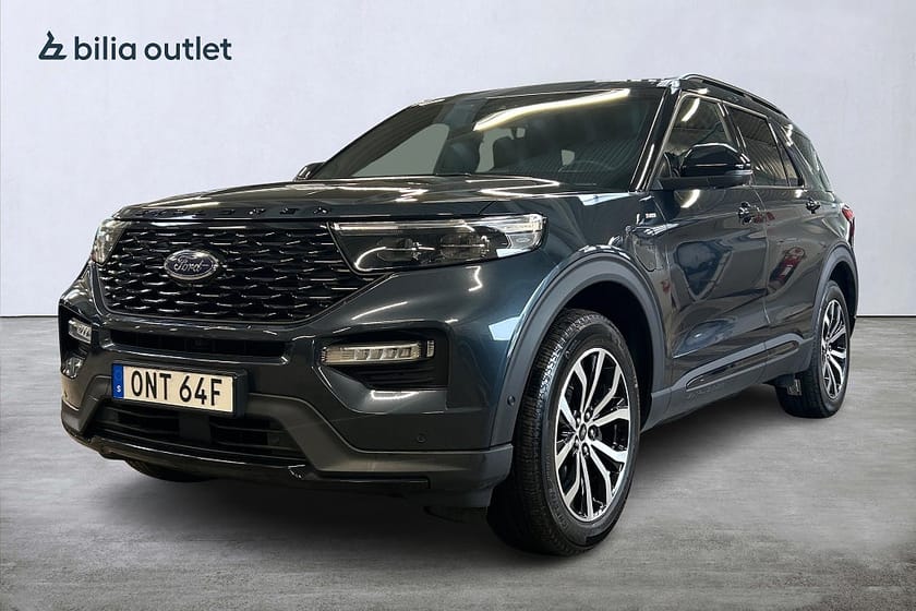 Bild 1 av Ford Explorer Plug-In Hybrid PHEV ST 7-sits 457hk Pano Drag B&O 360 MOMS Ränta 2.95%