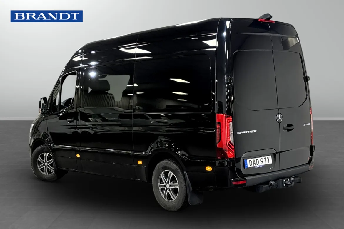 Mercedes-Benz Sprinter 317 CDI RWD Panel Van