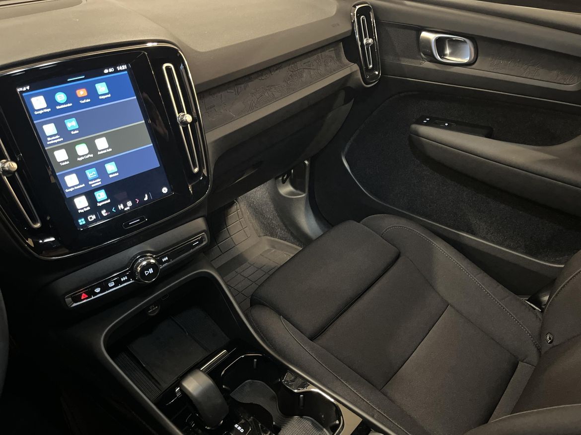 Volvo XC40 2023 - miniatyr 18