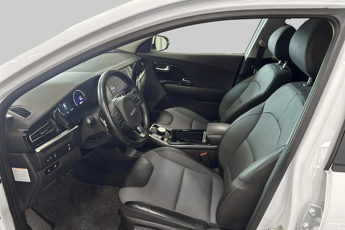 picture of a car
