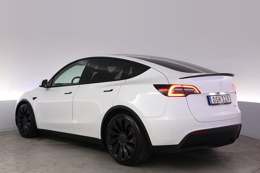 Bild 4 av Tesla Model Y Performance Autopilot Panorama
