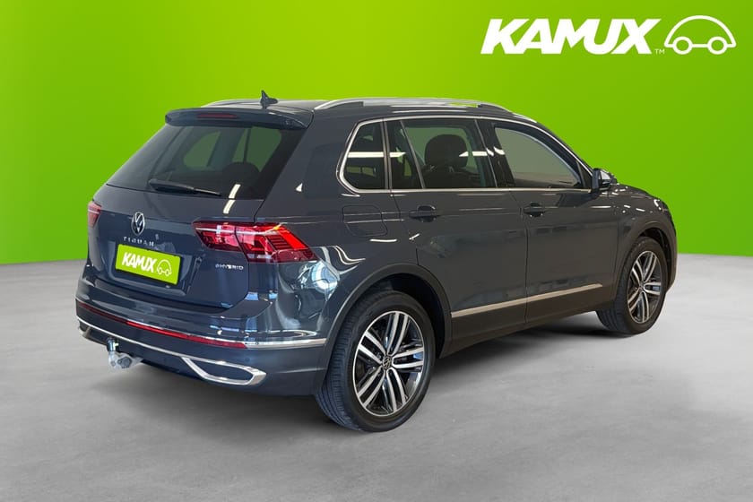 Bild 4 av Volkswagen Tiguan eHybrid 1.4 TSI Elegance Kamera Drag 245hk B-Kamera Drag Ambientlight CarPlay