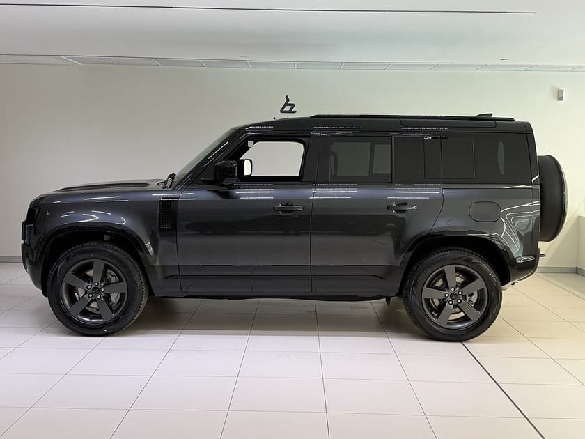 Bild 3 av Land Rover Defender P300e PHEV 110 X-Dynamic SE