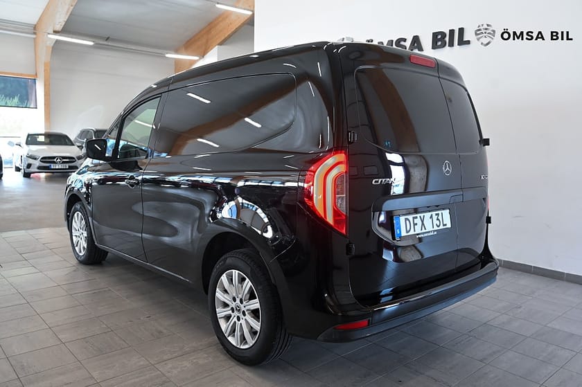 Bild 5 av Mercedes-Benz Citan 110 CDI PRO Kamera Drag