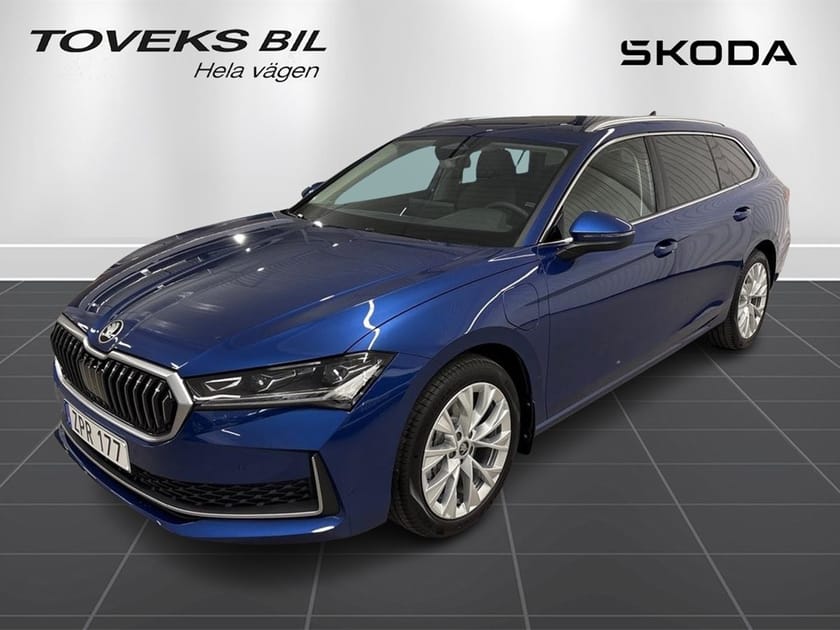 Bild 1 av Škoda Superb iV Kombi TSI 204 HK AUT Explore Edition