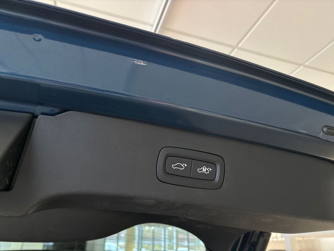 Lynk & Co 01 2023 - miniatyr 18