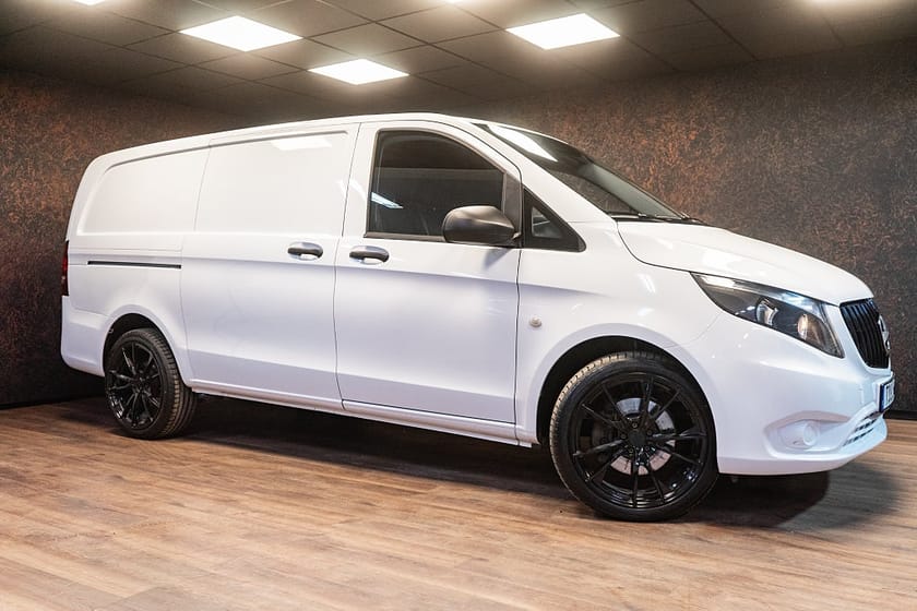 Bild 2 av Mercedes-Benz Vito 116 CDI 4MATIC 3.0t 4x4 7G | MOMS | Lång | 20" | Värm | 2153 kr/mån