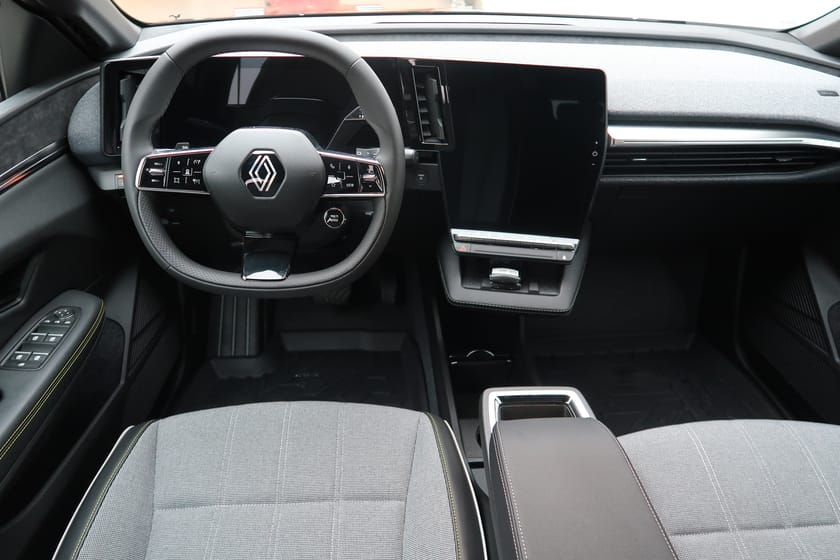 Bild 4 av Renault Mégane E-TECH Techno 60kWh 220 360°/Nav/Värmepump