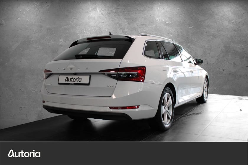 Bilde 3 av Škoda Superb Stasjonsvogn Sup3fl stv styl d200 4x4dsg7