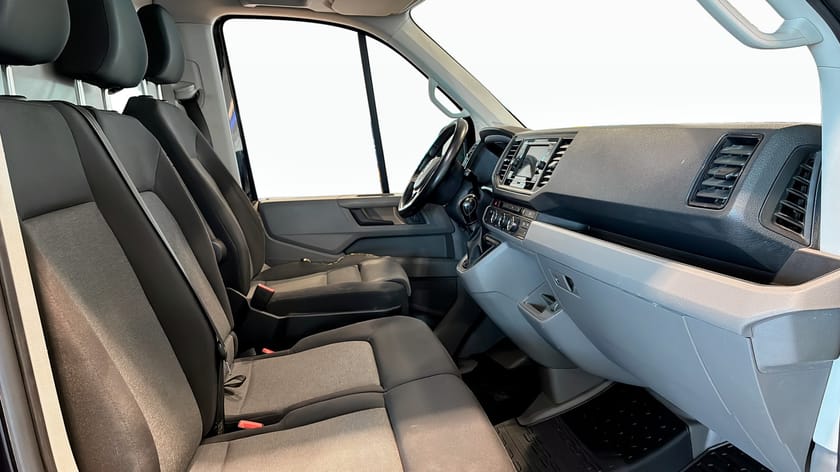 Bild 3 av Volkswagen Crafter 35 177HK TDI Aut / Värmare / Drag / Ergo Comfort