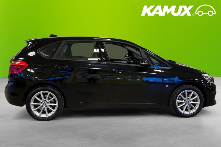 Bild 2 av BMW 225xe Active Tourer xe LCI Advantage LED HuD Navi+ PDC