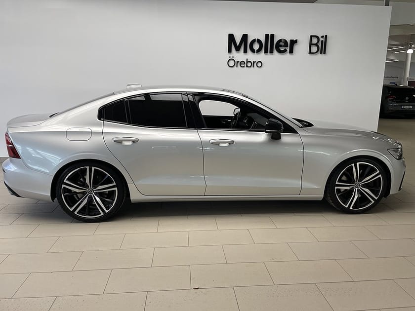 Bild 3 av Volvo S60 T5 250 Hk R-Design Aut Vinterhjul
