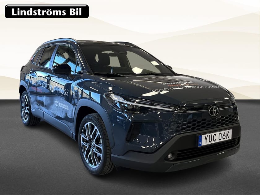 Bild 3 av Toyota Corolla Cross Hybrid AWD-i Executive 2.0 197hk S&V-Hjul Pano JBL Moms