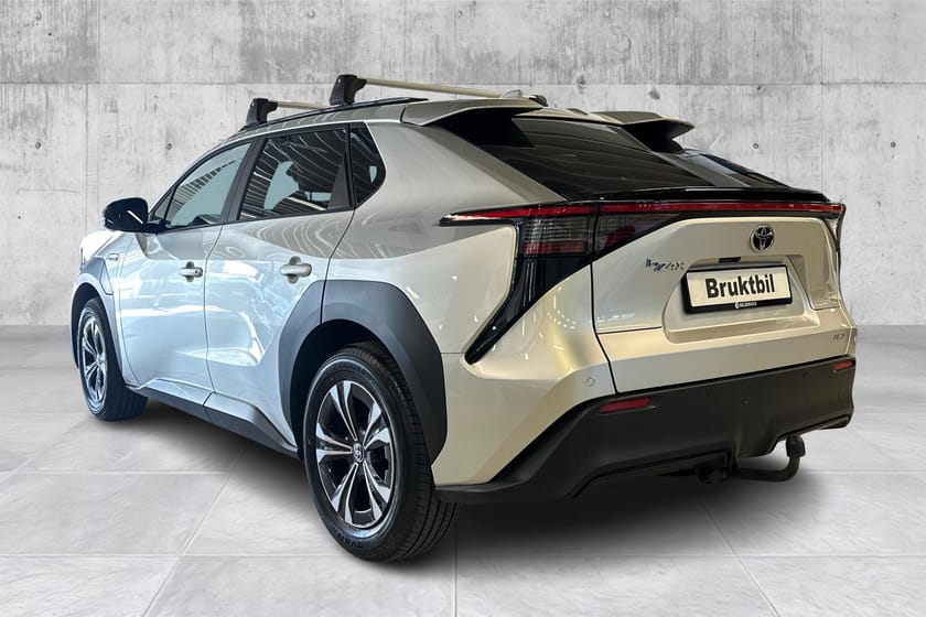 Bilde 3 av Toyota bZ4X Active Tech/AppleCarplay/AWD/Ryggekamera