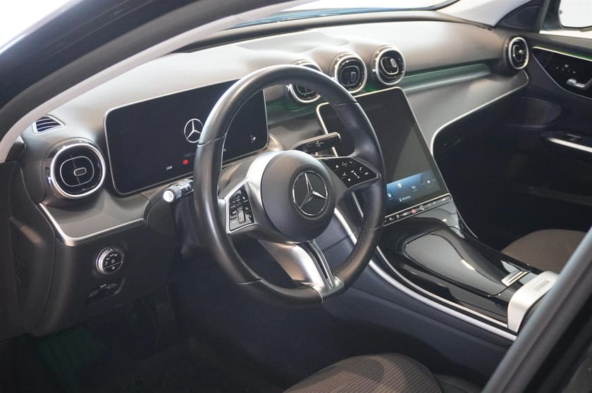 Bild 2 av Mercedes-Benz C 300 T de 4MATIC Avantgarde 9G-Tronic Navigation