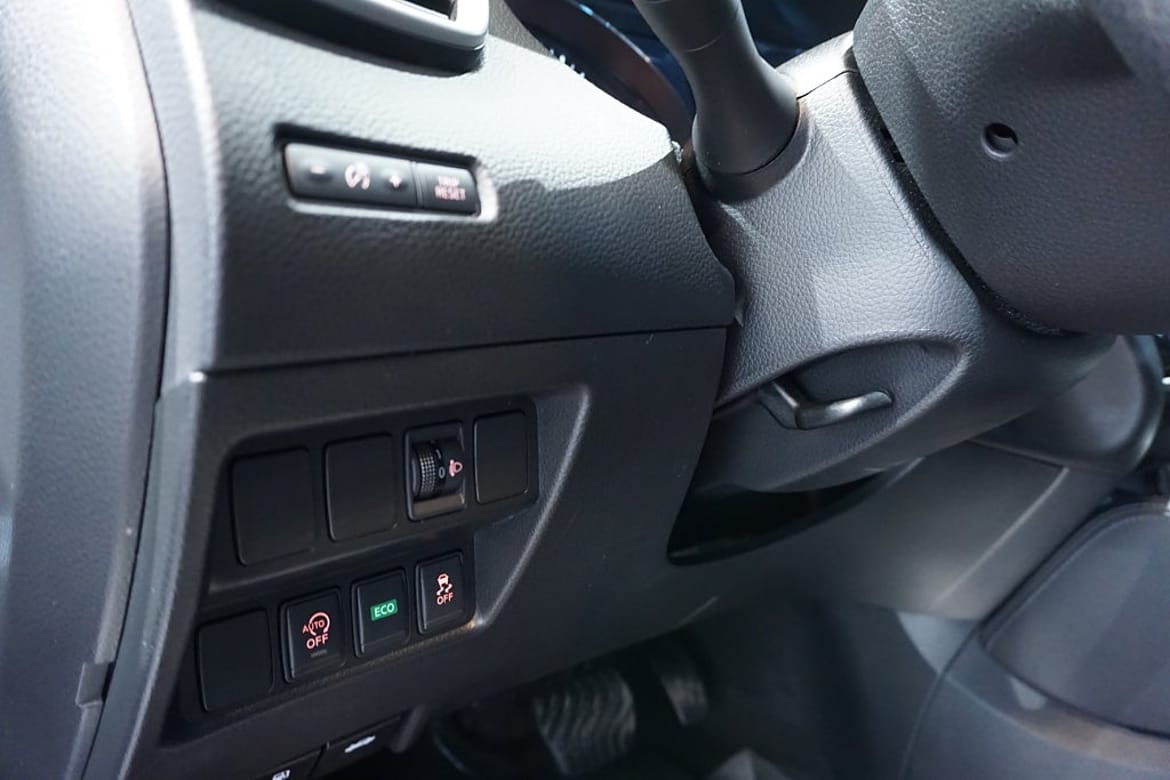 Nissan Qashqai 2015 - miniatyr 12