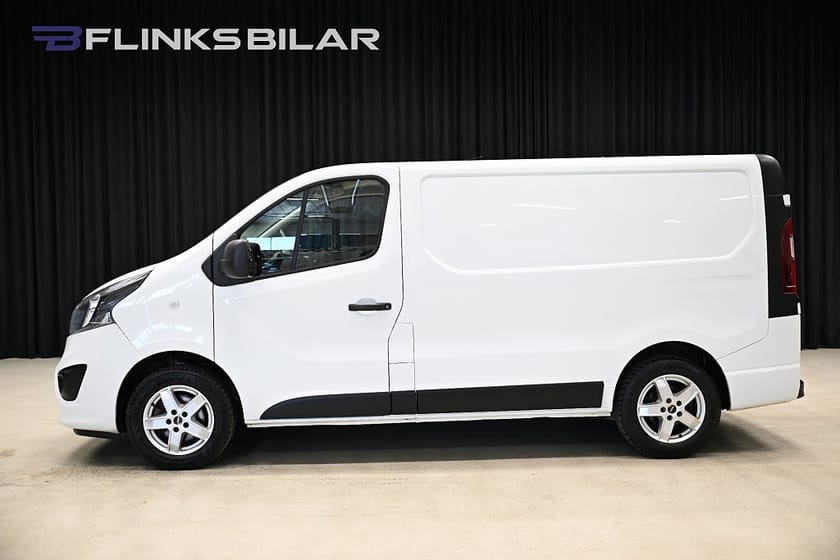 Bild 3 av Opel Vivaro Skåpbil CDTi 125HK Drag|Värmare|Backkamera||EnÄgare|Leasbar