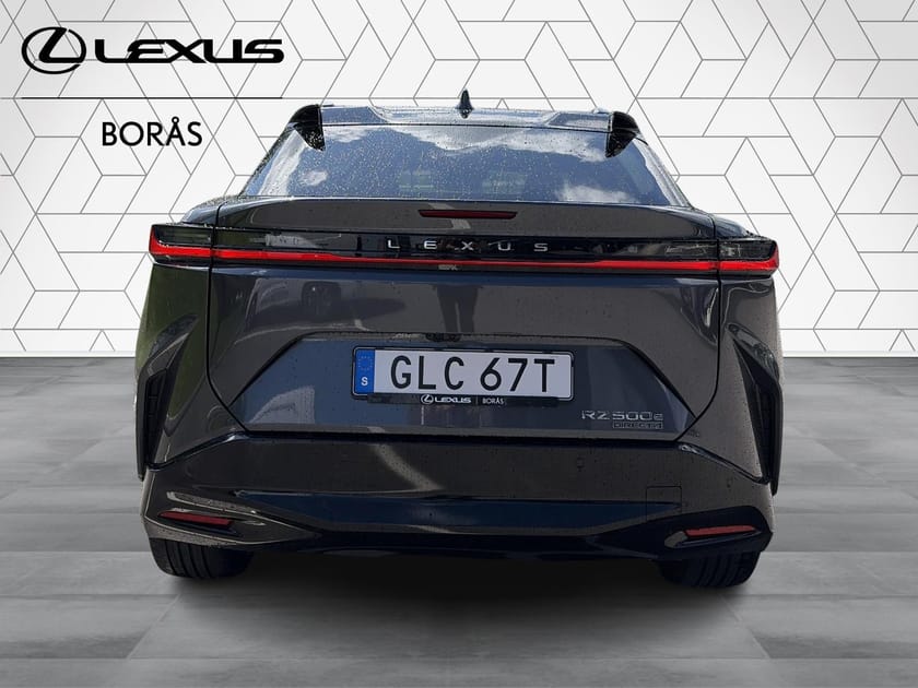 Bild 4 av Lexus RZ 500e AWD LUXURY STBW, Mark Levinson, Moms