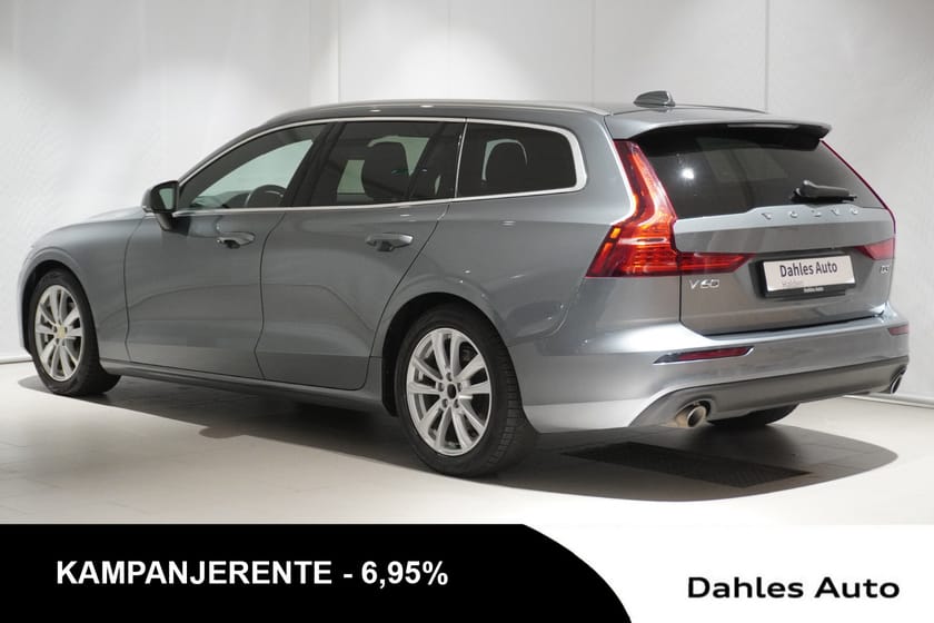 Bilde 3 av Volvo V60 D3 150hk AWD Momentum aut CRUISE,KROK,DELSKINN,NAVI