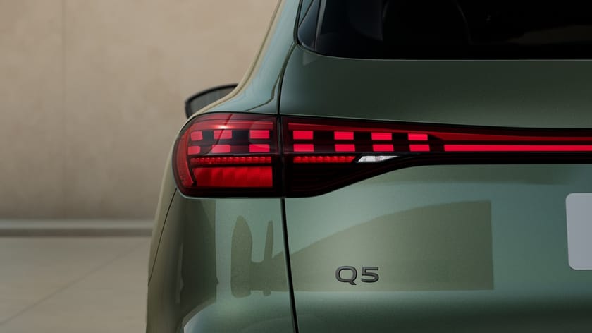 Bild 5 av Audi Q5 SUV TDI quattro S line | Fin spec - låga mil