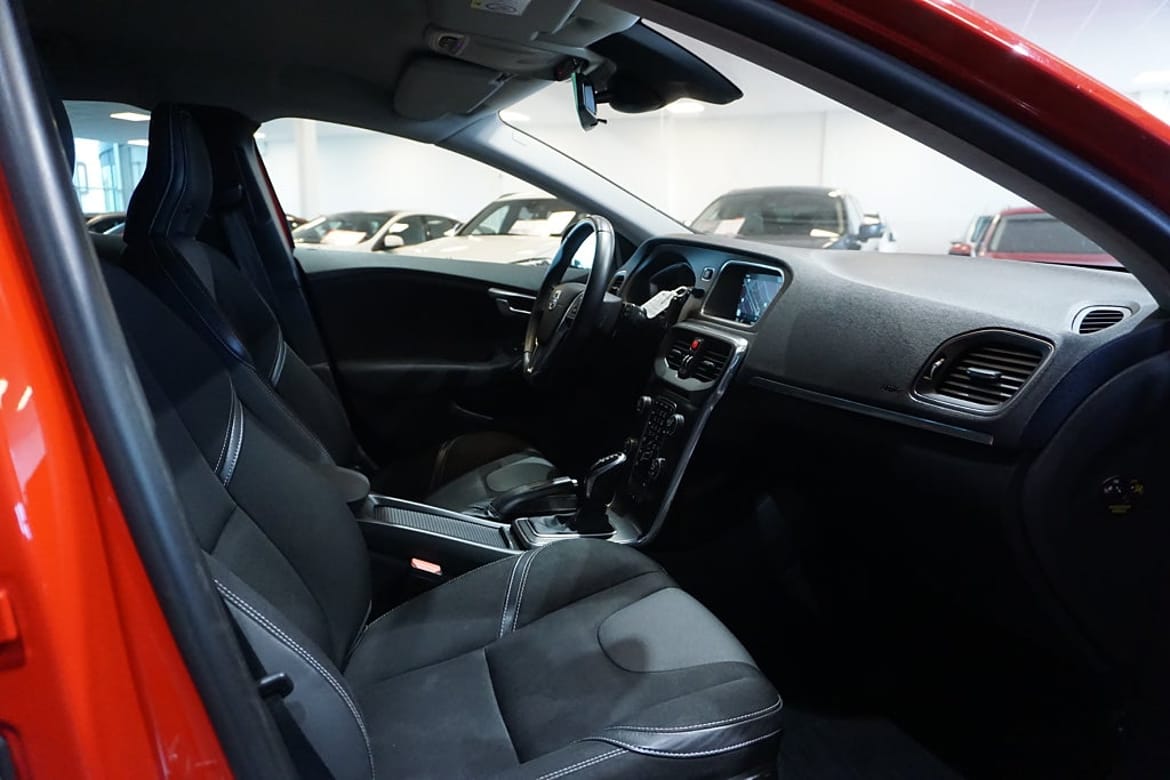 Volvo V40 2016 - miniatyr 14