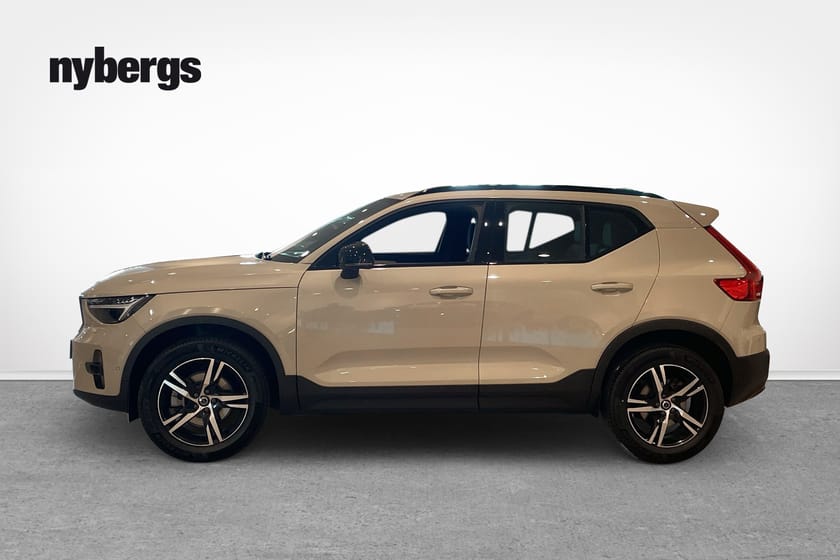 Bild 3 av Volvo XC40 B3 FWD Bensin Plus Dark