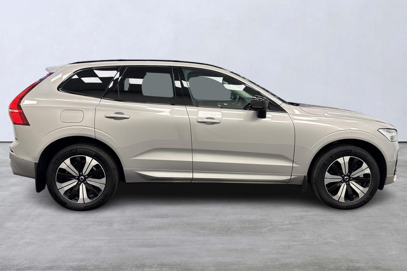Bild 3 av Volvo XC60 T6 Plus Dark Nordic Edition
