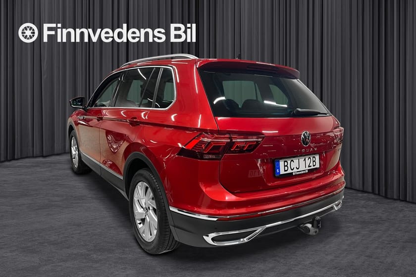 Bild 2 av Volkswagen Tiguan 2.0 TDI 4Motion*S&V-hjul/Drag/sensorer/Värmare*