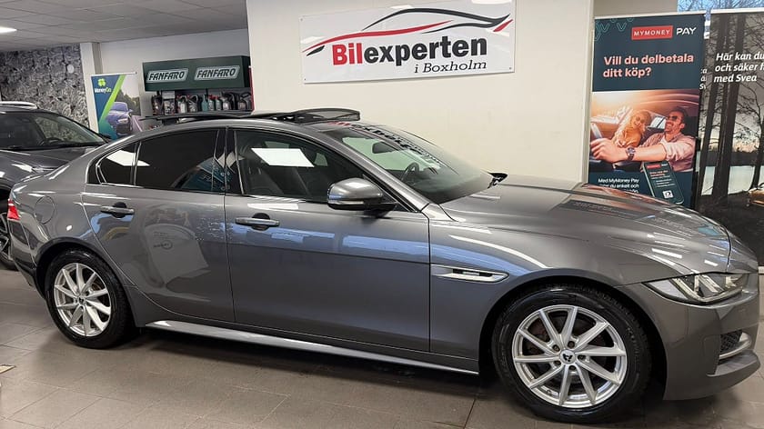 Bild 4 av Jaguar XE 20d |R-Sport|Euro 6|Dragkrok|Tackluka|Parkeringsvärmare