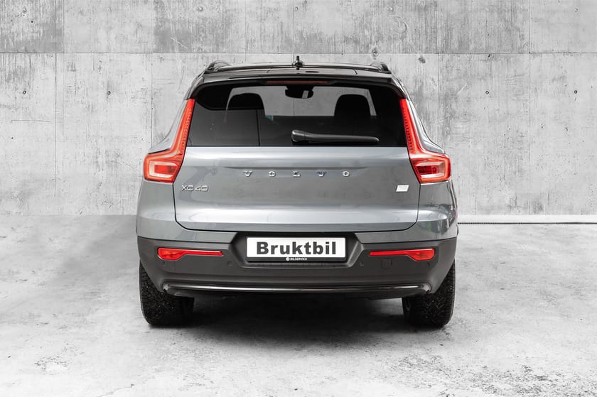 Bilde 5 av Volvo XC40 Recharge Twin motor Plus/Hengerfeste/Pixel/20"/Google/Varmepumpe++