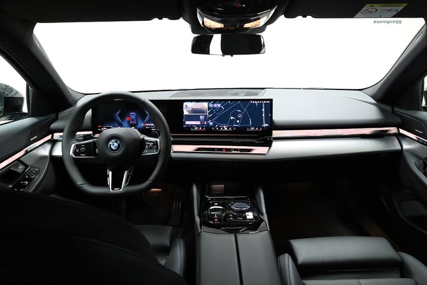 Bild 4 av BMW 530e xDrive Touring | M Sport | HK | Rattvärme