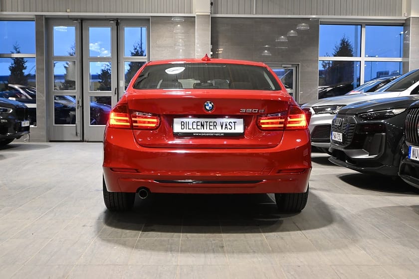 Bild 4 av BMW 320d Sedan 320 Steptronic Sport line 1 ägare