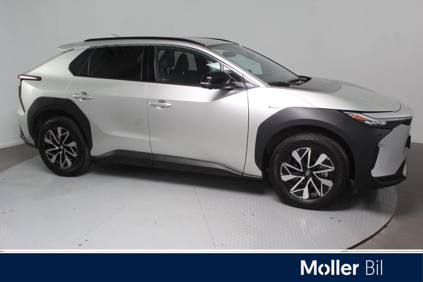 Bilde 2 av Toyota bZ4X AWD Executive