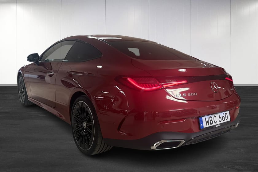 Bild 4 av Mercedes-Benz CLE 300 4MATIC Coupé Värmare / Drag / RattVä / Adapt F-håll / Bakstyrning