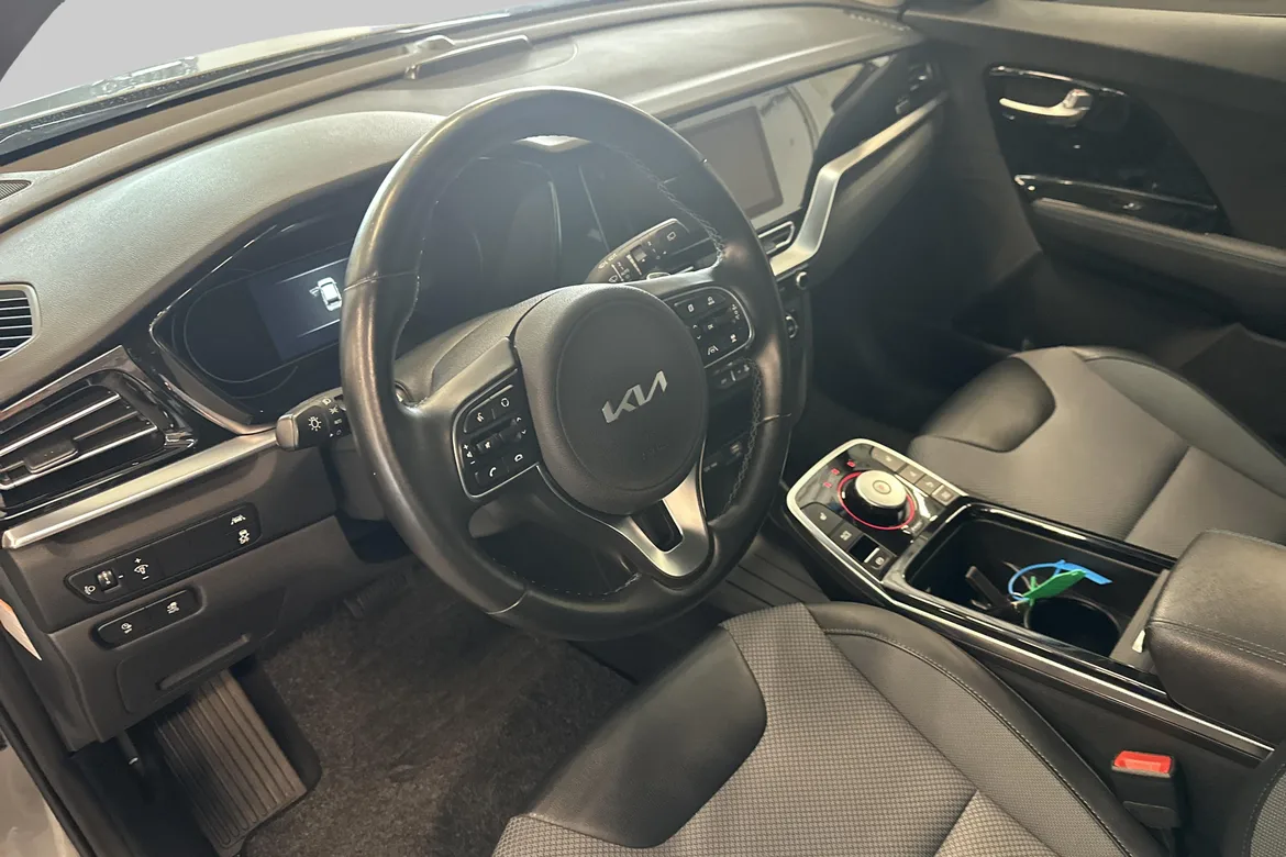 picture of a car